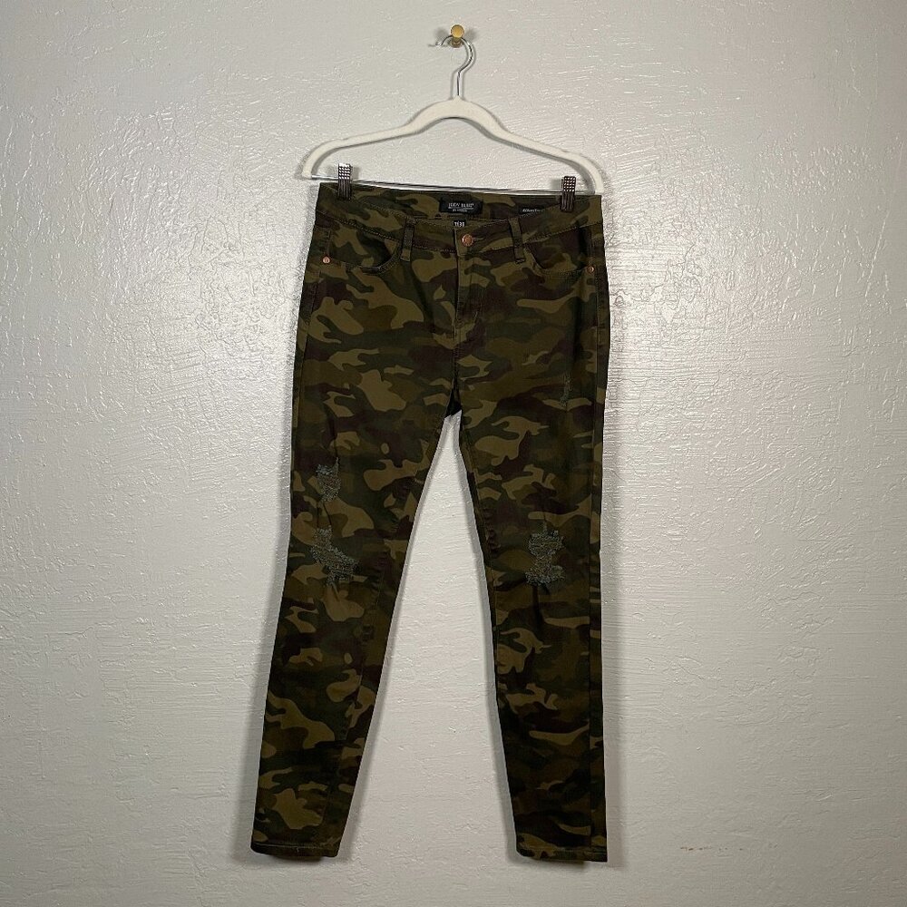 JUDY BLUE Women 11/ 30 Skinny Fit Jeans Pants Camo Green Stretch Distressed